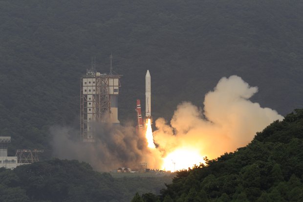 The Epsilon Launch Vehicle at lift off (Photo JAXA)