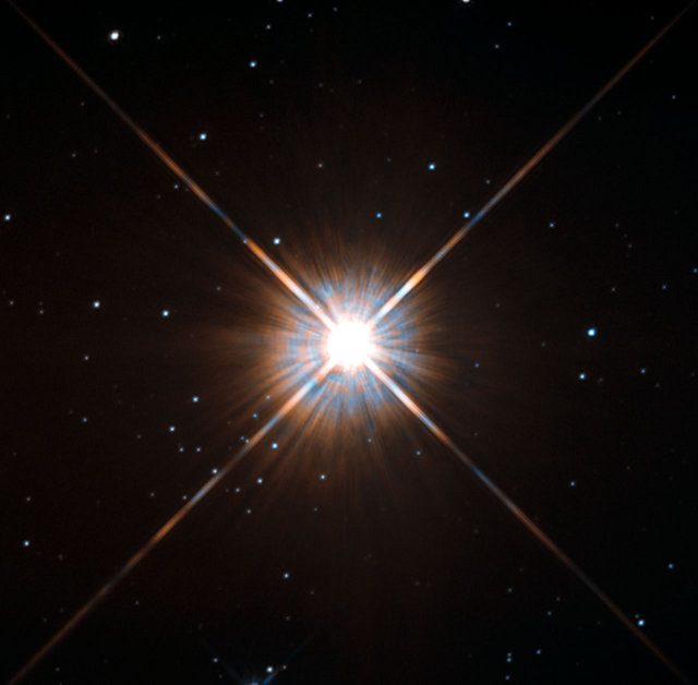 A very bright Proxima Centaury in a picture taken by the Hubble Space Telescope (Photo ESA/Hubble & NASA)