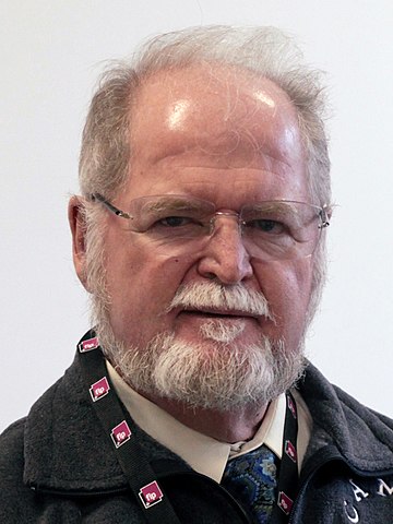 Larry Niven in 2010 (photo ©Ceridwen)