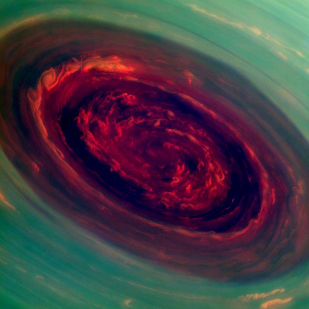 Picture of the giant hurricane at the North Pole of Saturn taken by the Cassini spacecraft (Photo NASA/JPL-Caltech/SSI)