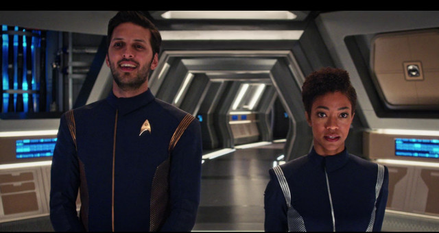 Ash Tyler (Shazad Latif) and Michael Burnham (Sonequa Martin-Green) in Magic to Make the Sanest Man Go Mad (Image courtesy CBS / Netflix)