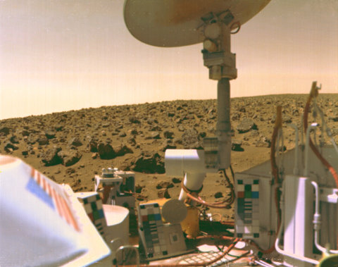 The Viking 2 on Mars at Utopia Planitia in 1976 (Image JPL/NASA)