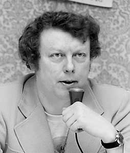 Gordon R. Dickson at Minicon 8 in 1974