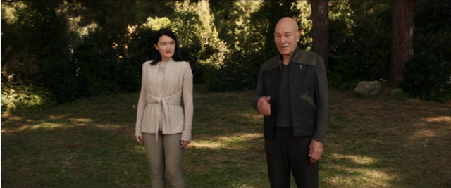 Soji (Isa Briones) and Jean-Luc Picard (Patrick Stewart) in Nepenthe (Image courtesy CBS All Access / Amazon Prime Video)